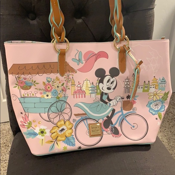 Dooney & Bourke Handbags - VGUC Disney Dooney Flower & Garden Festival
